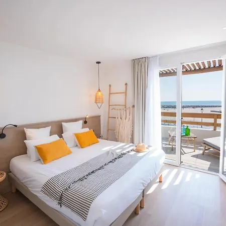 Casa Marina 3*